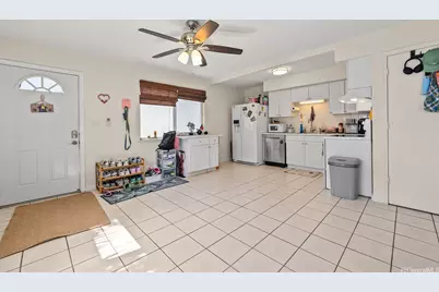 915 McCully Street #A, Honolulu, HI 96826 - Photo 17