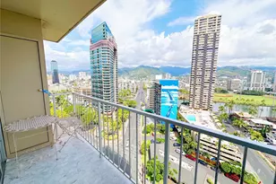 1925 Kalakaua Ave, Honolulu, HI 96815 - Photo 11