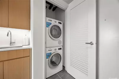 1390 Kapiolani Boulevard #3105, Honolulu, HI 96814 - Photo 5