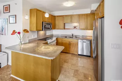 421 Olohana Street #1004, Honolulu, HI 96815 - Photo 11