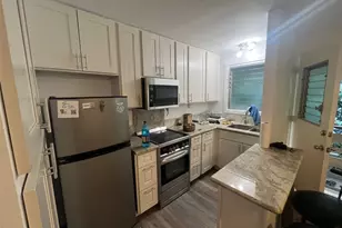 423 Kaiolu St, Honolulu, HI 96815 - Photo 3