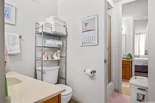 780 Amana St, Honolulu, HI 96814 - Photo 9