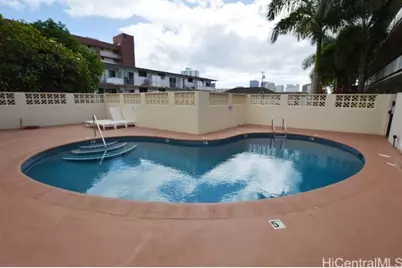 1120 Hassinger Street #107, Honolulu, HI 96822 - Photo 17