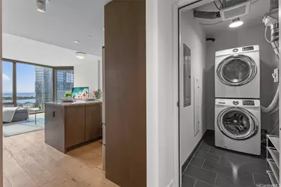 1001 Queen Street #1612, Honolulu, HI 96814 - Photo 15
