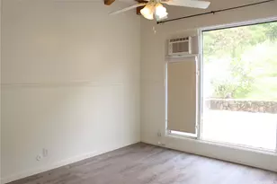 1279 Kaeleku St, Honolulu, HI 96825 - Photo 11