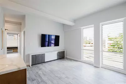 1096 S Beretania Street #301, Honolulu, HI 96814 - Photo 3