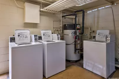 1036 Green Street #205, Honolulu, HI 96822 - Photo 17