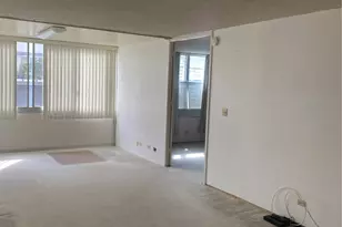 1052 Ala Nanu St, Honolulu, HI 96818 - Photo 3