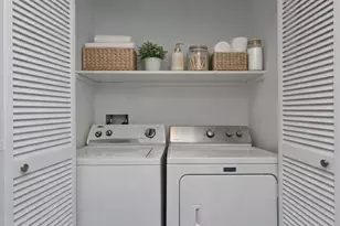 1105 Acacia Rd, Pearl City, HI 96782 - Photo 11