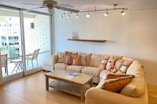 225 Kaiulani Ave, Honolulu, HI 96815 - Photo 1