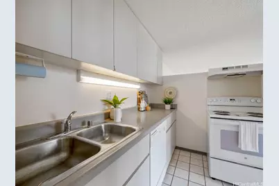 1060 Kamehameha Highway #1706A, Pearl City, HI 96782 - Photo 13