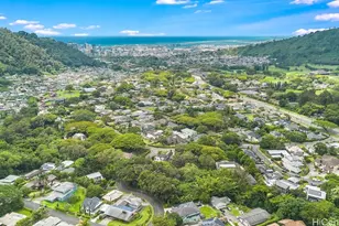 3242 Pelekane Dr, Honolulu, HI 96817 - Photo 9