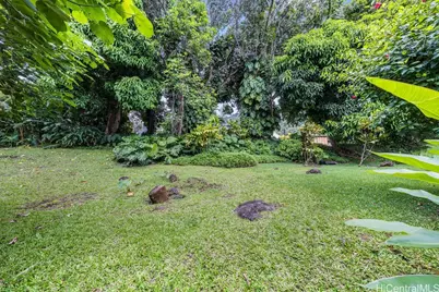 3242 Pelekane Drive, Honolulu, HI 96817 - Photo 5