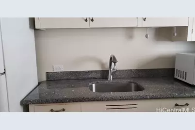 711 Birch Street, Honolulu, HI 96814 - Photo 5