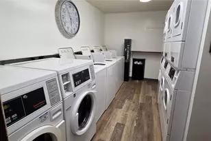 1088 Bishop St, Honolulu, HI 96813 - Photo 7