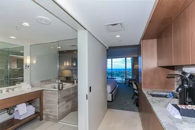 2139 Kuhio Avenue #1103, Honolulu, HI 96815 - Photo 7