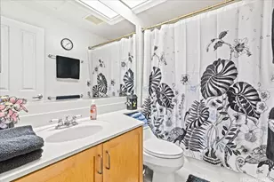 7122 Hawaii Kai Dr, Honolulu, HI 96825 - Photo 19