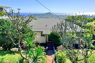 3655 Nihipali Pl, Honolulu, HI 96816 - Photo 3