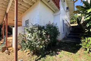 3655 Nihipali Pl, Honolulu, HI 96816 - Photo 23