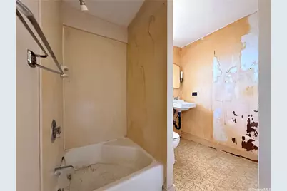 3655 Nihipali Place, Honolulu, HI 96816 - Photo 19