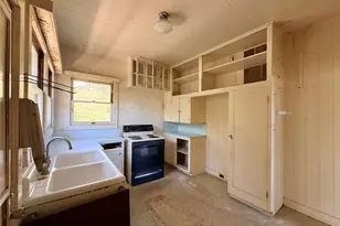 3655 Nihipali Pl, Honolulu, HI 96816 - Photo 9