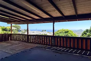 3655 Nihipali Pl, Honolulu, HI 96816 - Photo 11