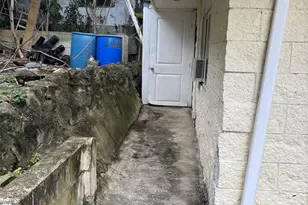 1774 Kuikele Pl, Honolulu, HI 96819 - Photo 9