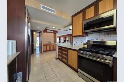 1650 Ala Moana Boulevard #1001, Honolulu, HI 96815 - Photo 7