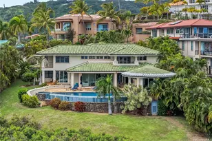 525 Moaniala St, Honolulu, HI 96821 - Photo 1