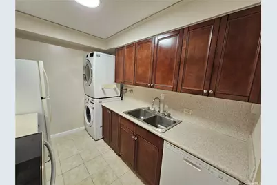 2029 Nuuanu Avenue #504, Honolulu, HI 96817 - Photo 3