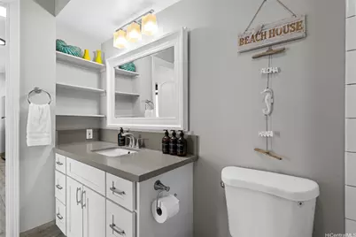 201 Ohua Avenue #3208 Mauka, Honolulu, HI 96815 - Photo 17