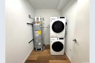 1515 Liona Street #1211, Honolulu, HI 96814 - Photo 13