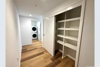 1515 Liona Street #1211, Honolulu, HI 96814 - Photo 15