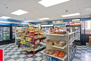 229 Paoakalani Ave, Honolulu, HI 96815 - Photo 21