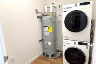 1515 Liona St, Honolulu, HI 96814 - Photo 13