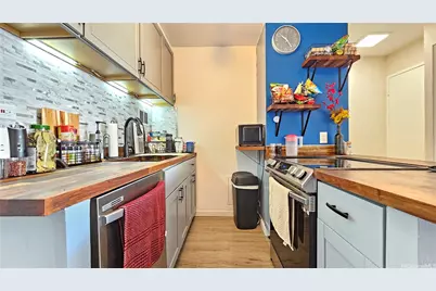 1535 Pensacola Street #605, Honolulu, HI 96822 - Photo 5