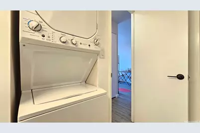 1535 Pensacola Street #605, Honolulu, HI 96822 - Photo 9