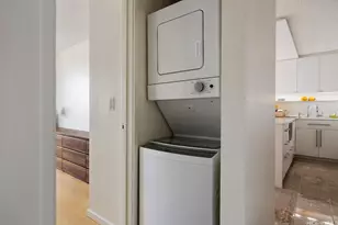 430 Lewers St, Honolulu, HI 96815 - Photo 5
