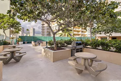 430 Lewers Street #2802, Honolulu, HI 96815 - Photo 19