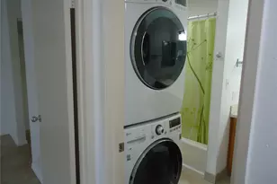 429 Mananai Pl, Honolulu, HI 96818 - Photo 21