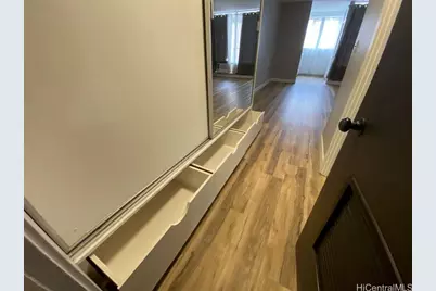 747 Amana Street #1113, Honolulu, HI 96814 - Photo 11