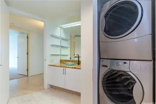 88 Piikoi St, Honolulu, HI 96814 - Photo 19