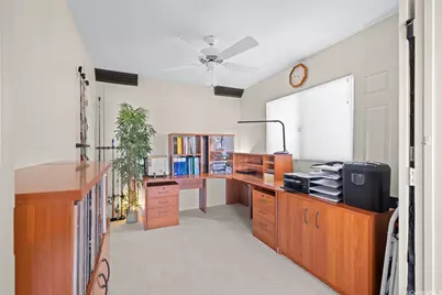 1070 Ala Napunani Street #401, Honolulu, HI 96818 - Photo 5