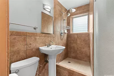 1821 Lipeepee Street #204, Honolulu, HI 96815 - Photo 9