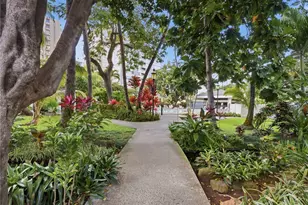 300 Wai Nani Way, Honolulu, HI 96815 - Photo 11