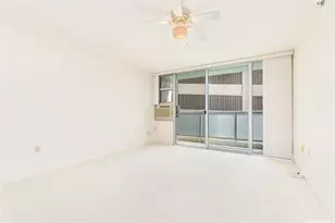 3009 Ala Makahala Pl, Honolulu, HI 96818 - Photo 15