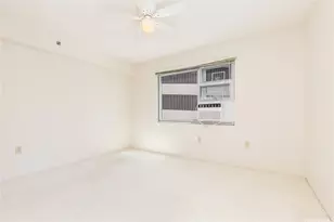 3009 Ala Makahala Pl, Honolulu, HI 96818 - Photo 11