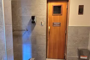 2140 Kuhio Ave, Honolulu, HI 96815 - Photo 19