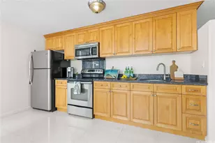 2421 Tusitala St, Honolulu, HI 96815 - Photo 9