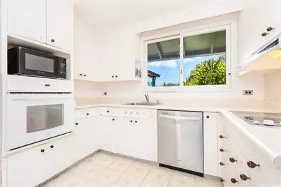 925 Waiholo Street, Honolulu, HI 96821 - Photo 7